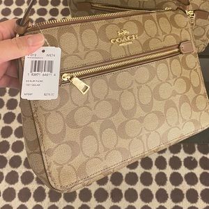 Coach Gallery File Bag